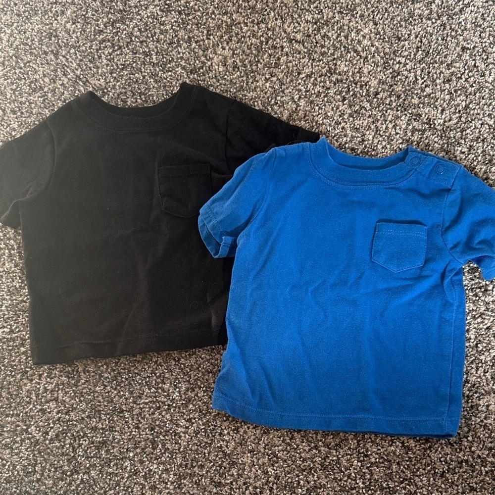 Bundle of Garanimals Black and Blue Short Sleeve Tees Size 3-6 Months